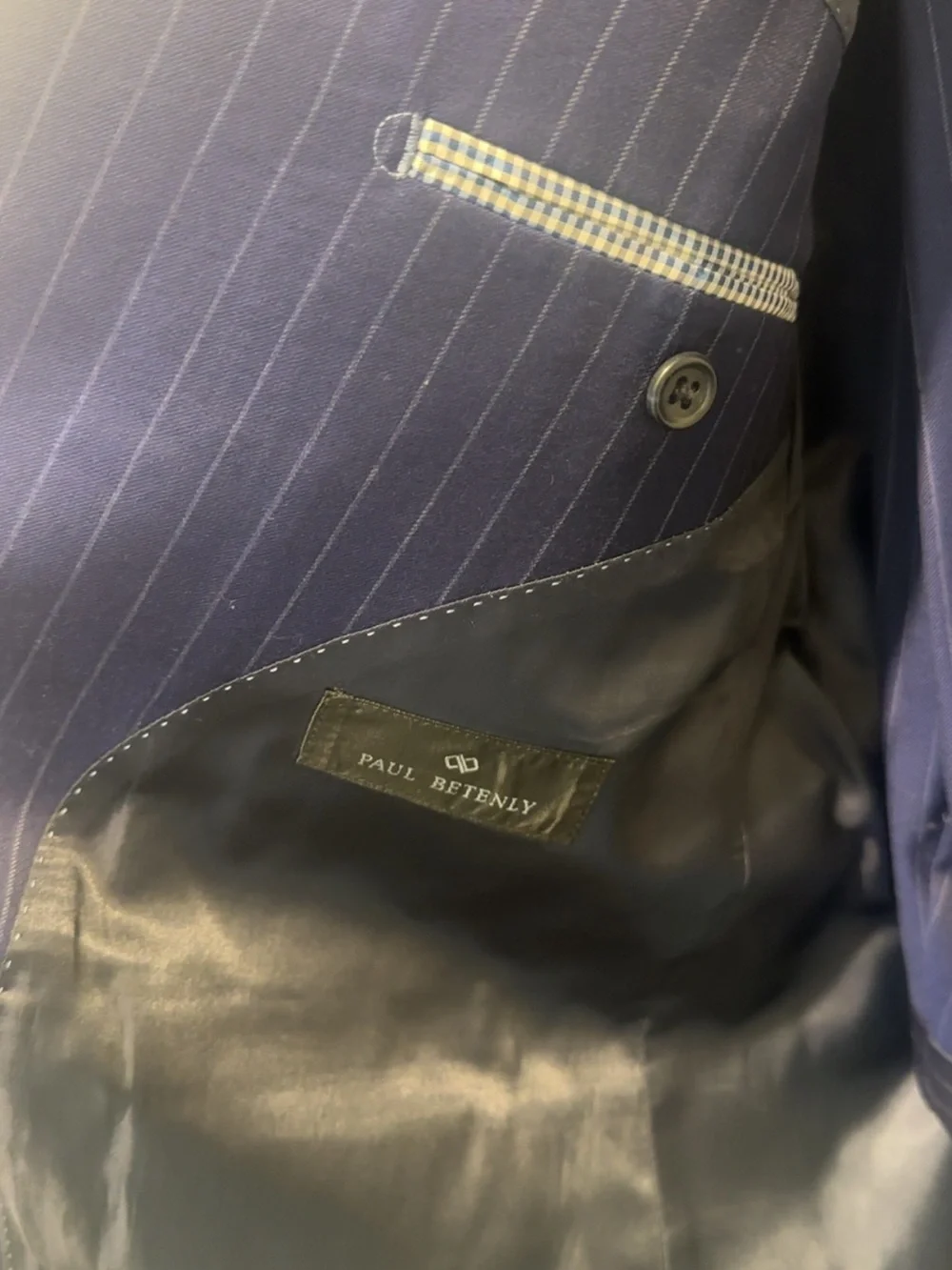 Paul Betenly ‘Florence’ Men’s Navy Pinstripe Suit with trousers.